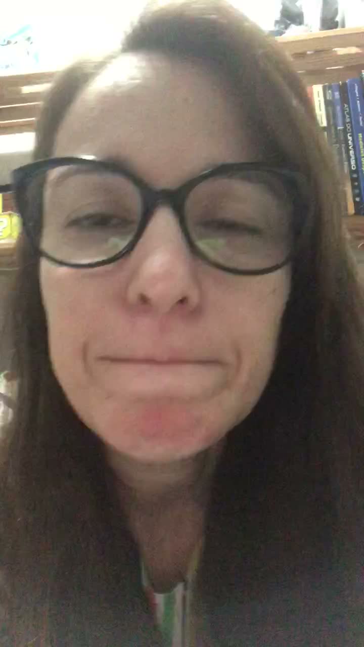 Cristiane Sousa, Endodontia / Harmonização Orofacial, em depoimento para a Smile University