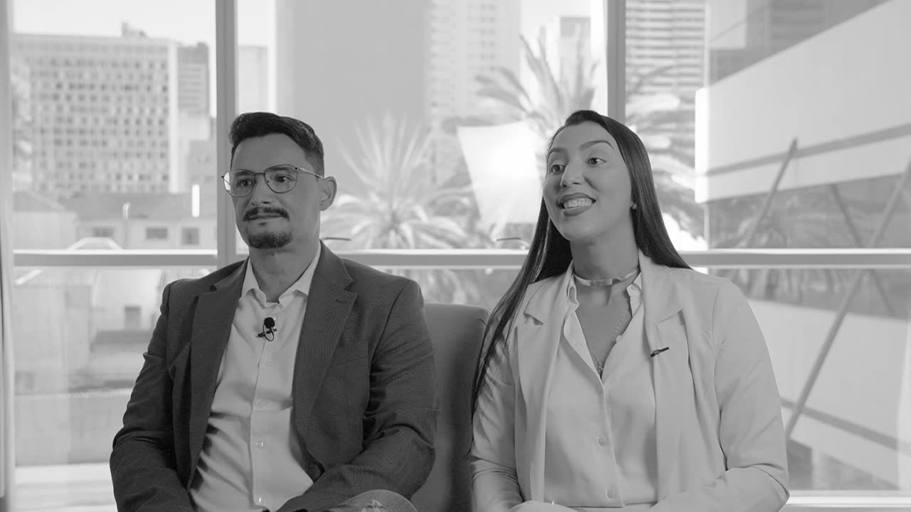 Imersao Rosemberg E Julia, Ortodontia e Implantodontia em Vitória, em depoimento para a Smile University