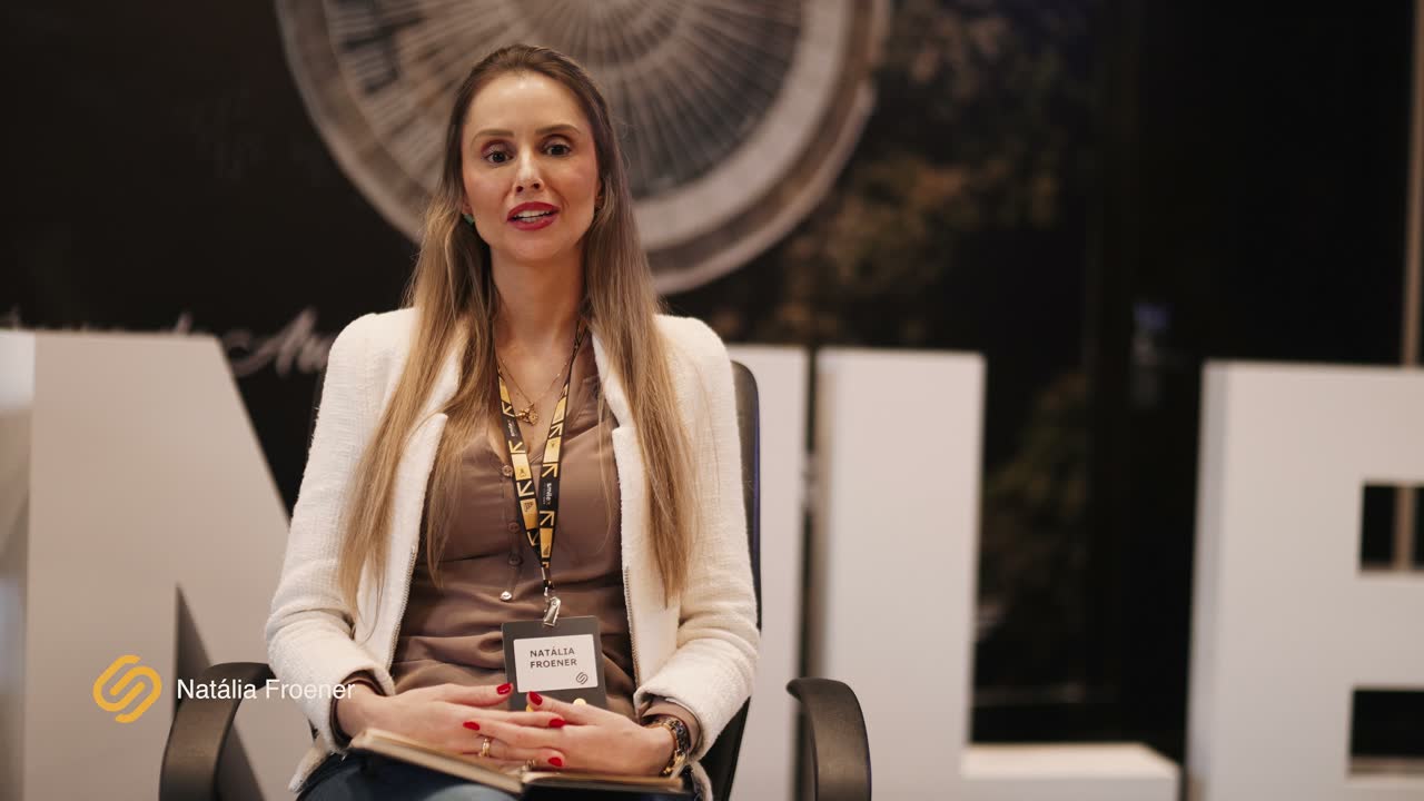 NatáLia Froener, Lentes de contato dental (estética dental) em Rio Grande do Sul, em depoimento para a Smile University